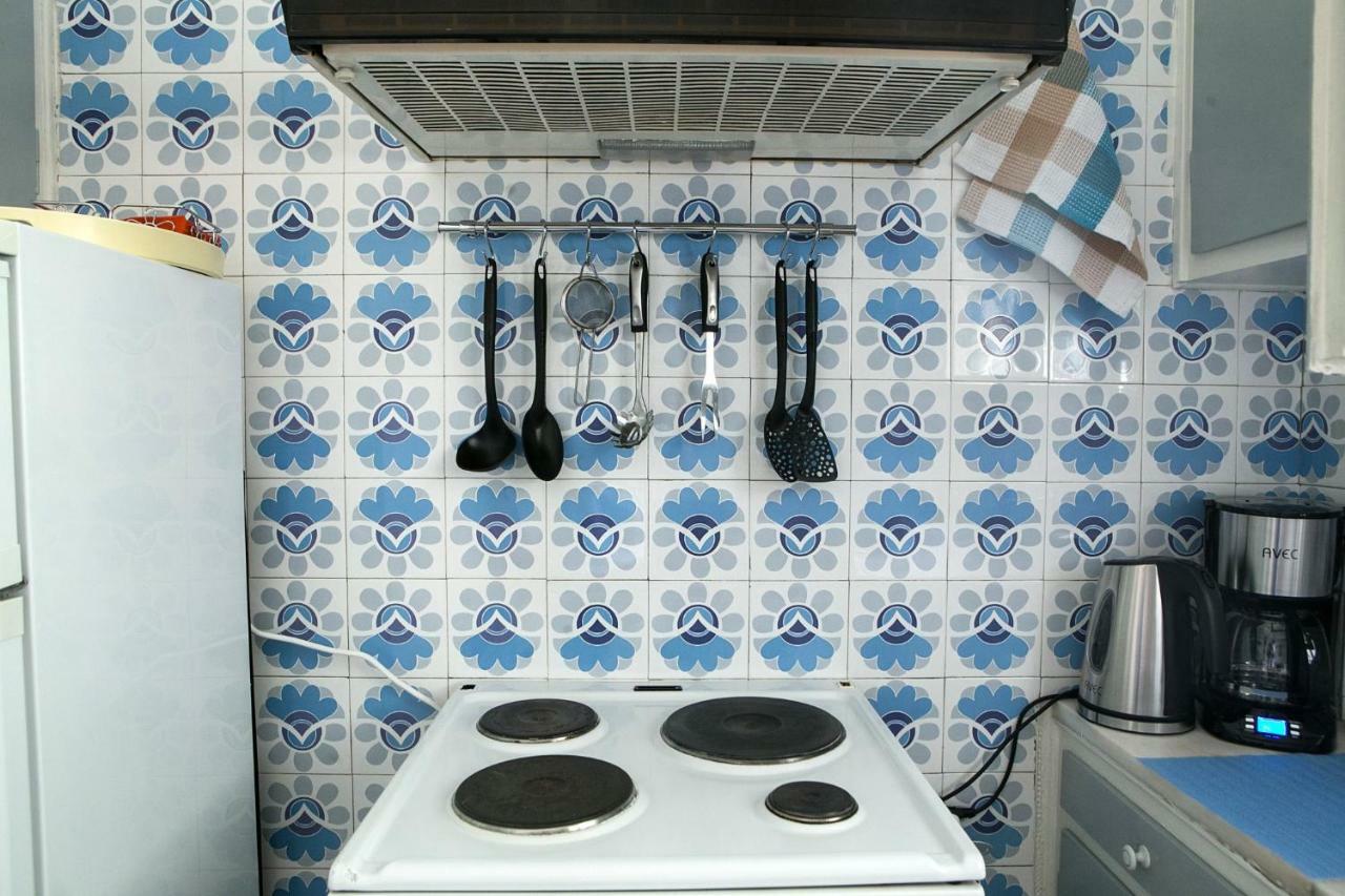 Best House, Larisis Metro, Athens Luaran gambar